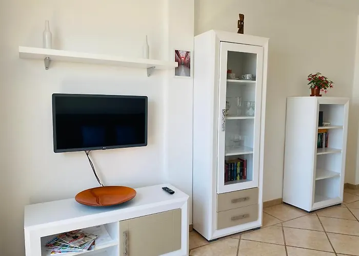 Res Benimar 아파트 아데제