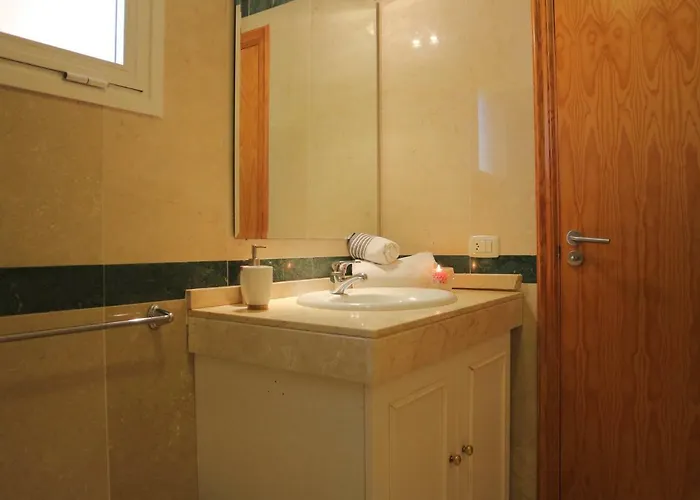 Res Benimar * 아데제